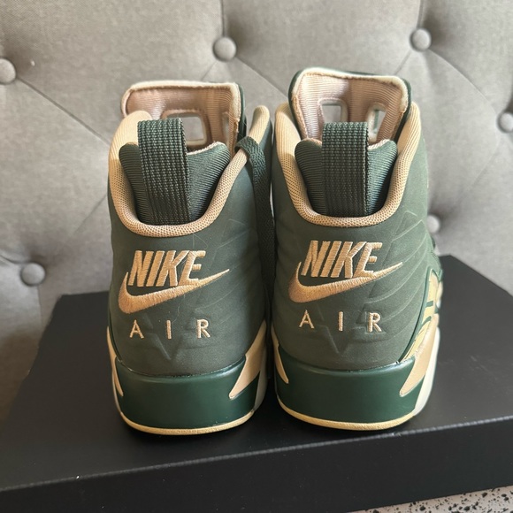 Nike Jordan Jumpman MVP in Galactic Jade/Sail/Team Gold/Desert sz 9 - Picture 9 of 10